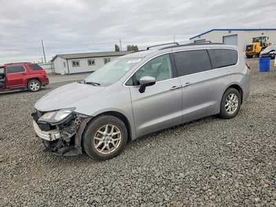 2021 Chrysler Voyager