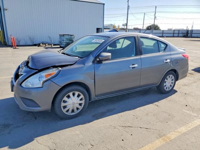 2016 Nissan Versa