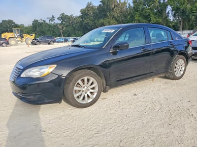 2013 Chrysler 200
