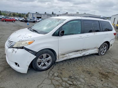 2016 Toyota Sienna