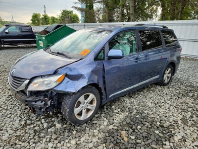 2016 Toyota Sienna