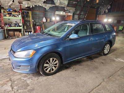 2016 Volkswagen Golf SportWagen