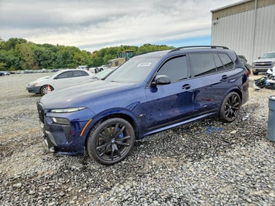 2025 BMW X7