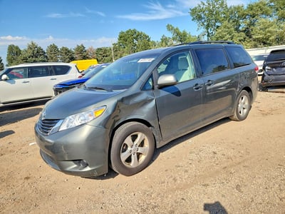 2014 Toyota Sienna
