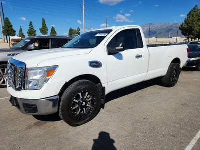 2017 Nissan Titan