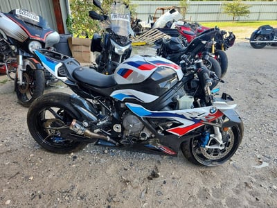 2022 BMW M1000rr