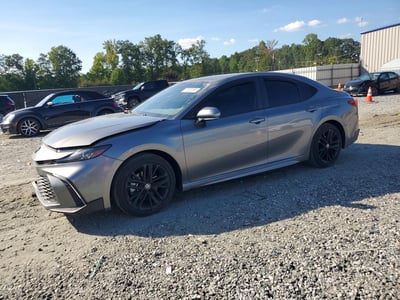 2025 Toyota Camry Hybrid
