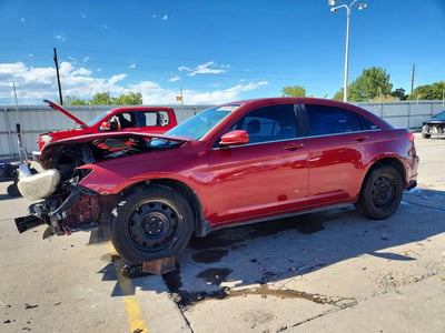 2013 Chrysler 200