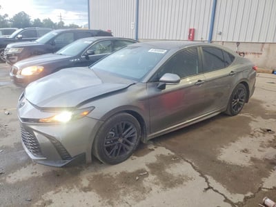 2025 Toyota Camry Hybrid
