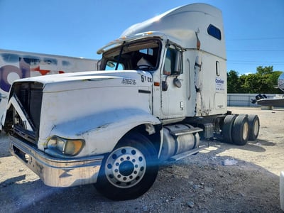 2004 International 9400i
