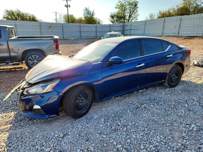 2020 Nissan Altima