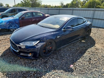 2014 Tesla Model S