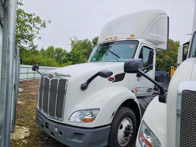 2018 Peterbilt 579