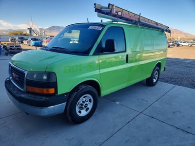 2011 GMC Savana
