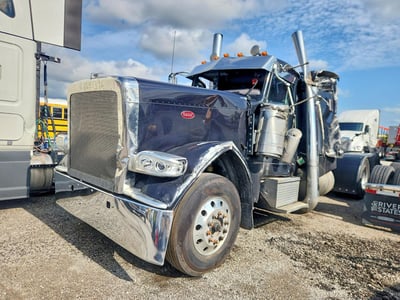 2016 Peterbilt 389