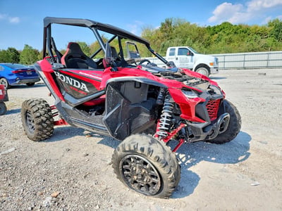 2022 Honda Sxs10s2