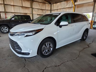 2023 Toyota Sienna