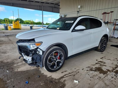 2023 Alfa Romeo Stelvio