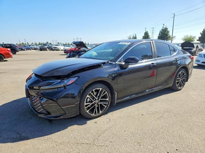 2025 Toyota Camry Hybrid