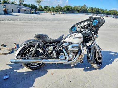 2023 Harley-Davidson FLHXS