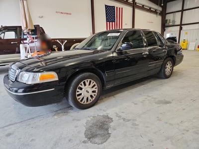 2003 Ford Crown Victoria