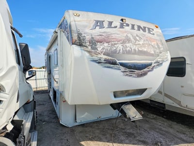 2010 Keystone Alpine 3010 Re