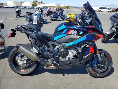2026 BMW M 1000 XR