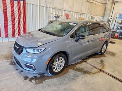 2025 Chrysler Pacifica