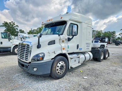 2014 Freightliner Cascadia 132