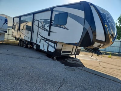 2016 Forest River Xlr Toy Hauler