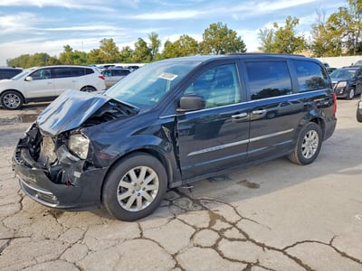 2016 Chrysler Town & Country