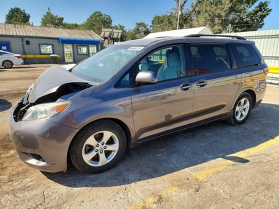 2015 Toyota Sienna
