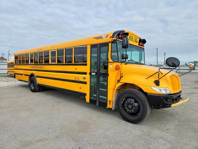 2022 IC Bus PB105