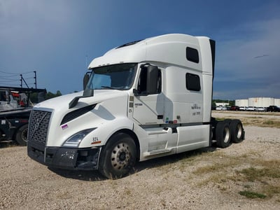 2021 Volvo VNL