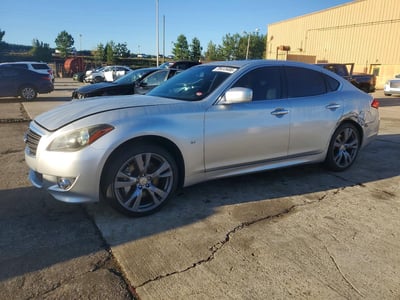 2014 Infiniti Q70