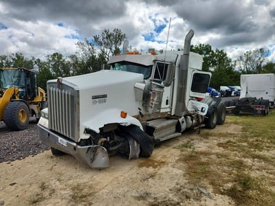 2018 Kenworth W900