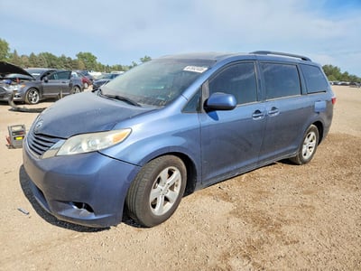 2015 Toyota Sienna