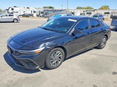 2024 Hyundai Elantra Hybrid