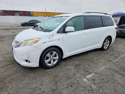 2015 Toyota Sienna