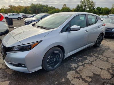 2025 Nissan Leaf