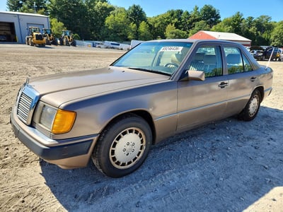 1990 Mercedes-Benz 300 Series