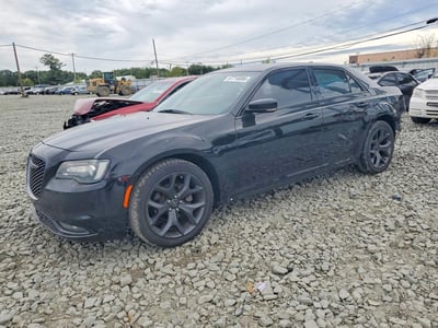 2021 Chrysler 300s