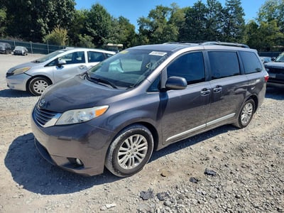 2016 Toyota Sienna