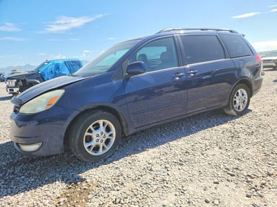 2004 Toyota Sienna