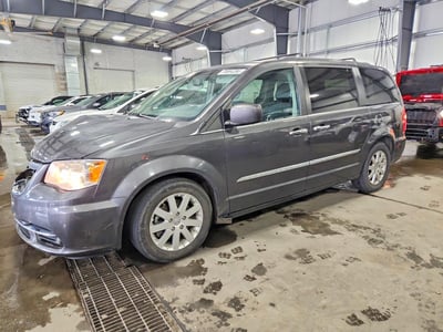 2016 Chrysler Town & Country