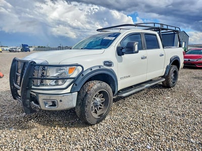 2017 Nissan Titan
