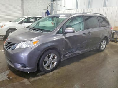 2013 Toyota Sienna