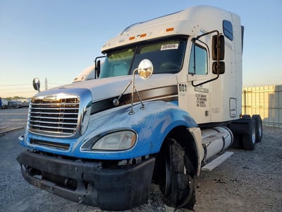 2006 Freightliner Columbia 120