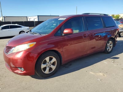 2016 Toyota Sienna
