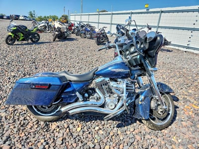 2012 Harley-Davidson FLHX